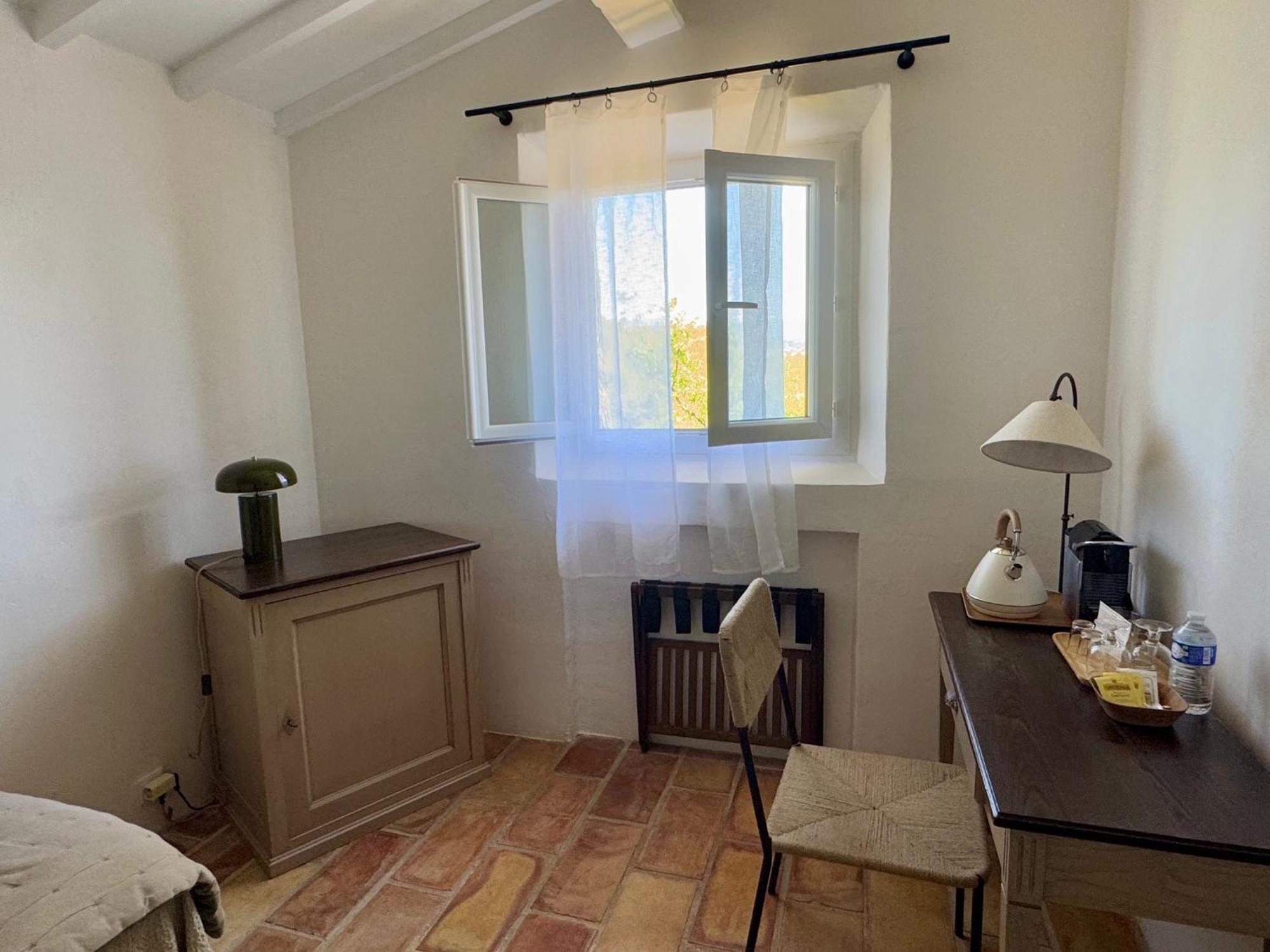 La Cle Des Champs, Boutique & - De Garrigon Roussillon en Isere
