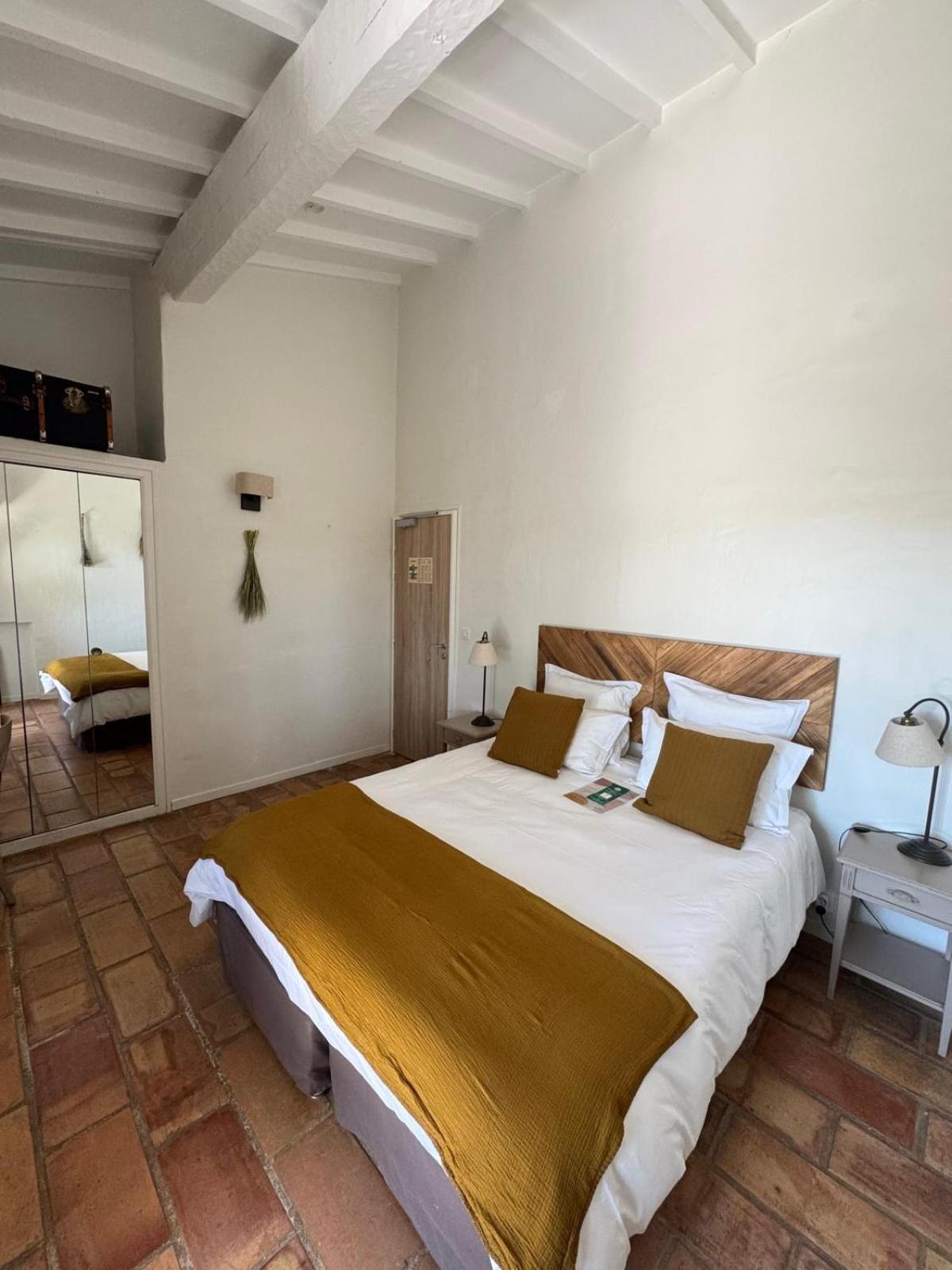 La Cle Des Champs, Boutique & - De Garrigon Roussillon en Isere