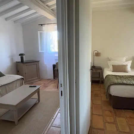 La Cle Des Champs, Boutique Hotel & Spa - Le Mas De Garrigon Roussillon  Exterior photo