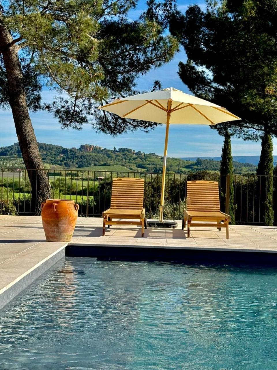 Hotel La Cle Des Champs, Boutique & - De Garrigon 3*