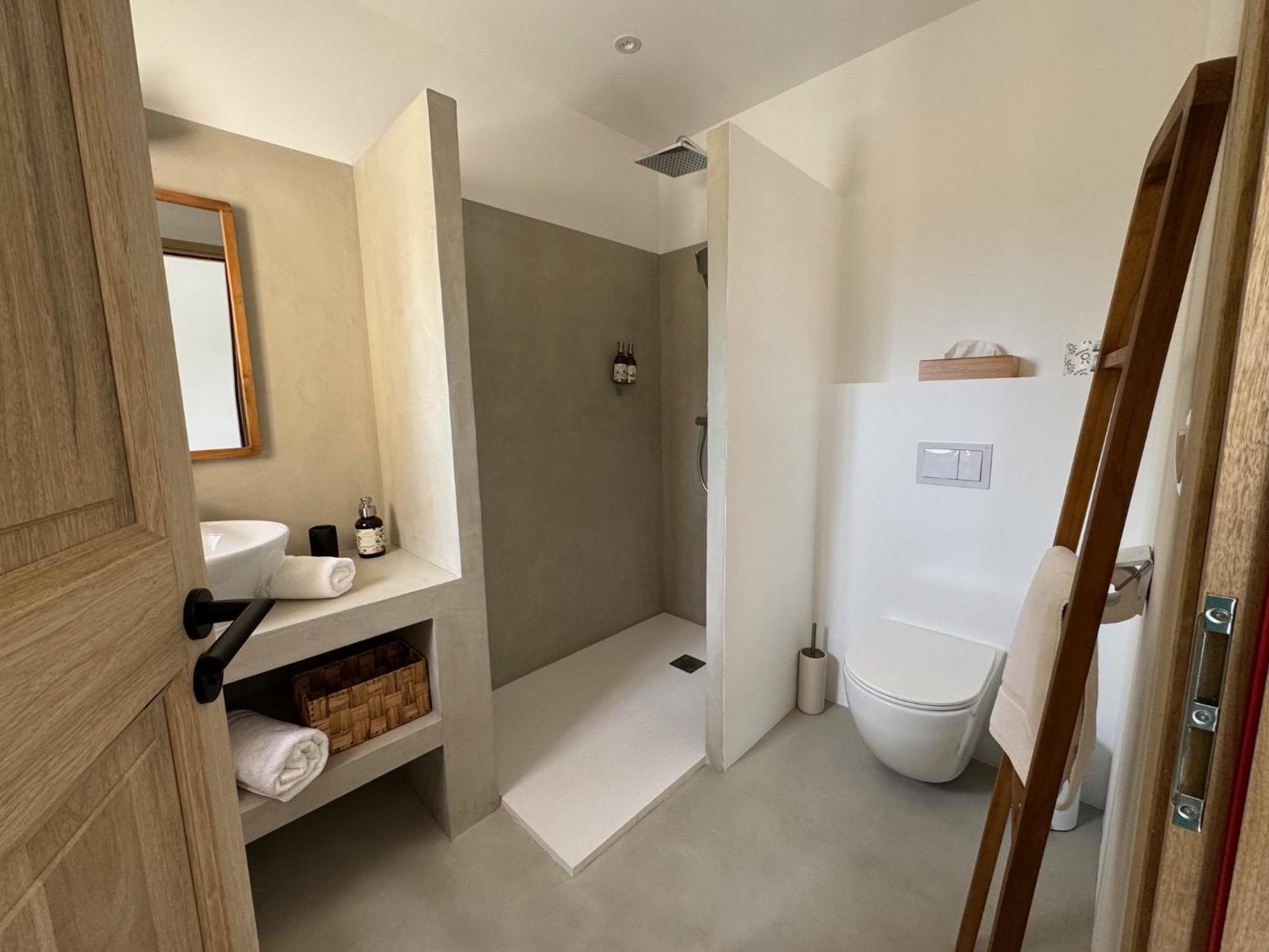 La Cle Des Champs, Boutique & - De Garrigon Hotel 3*
