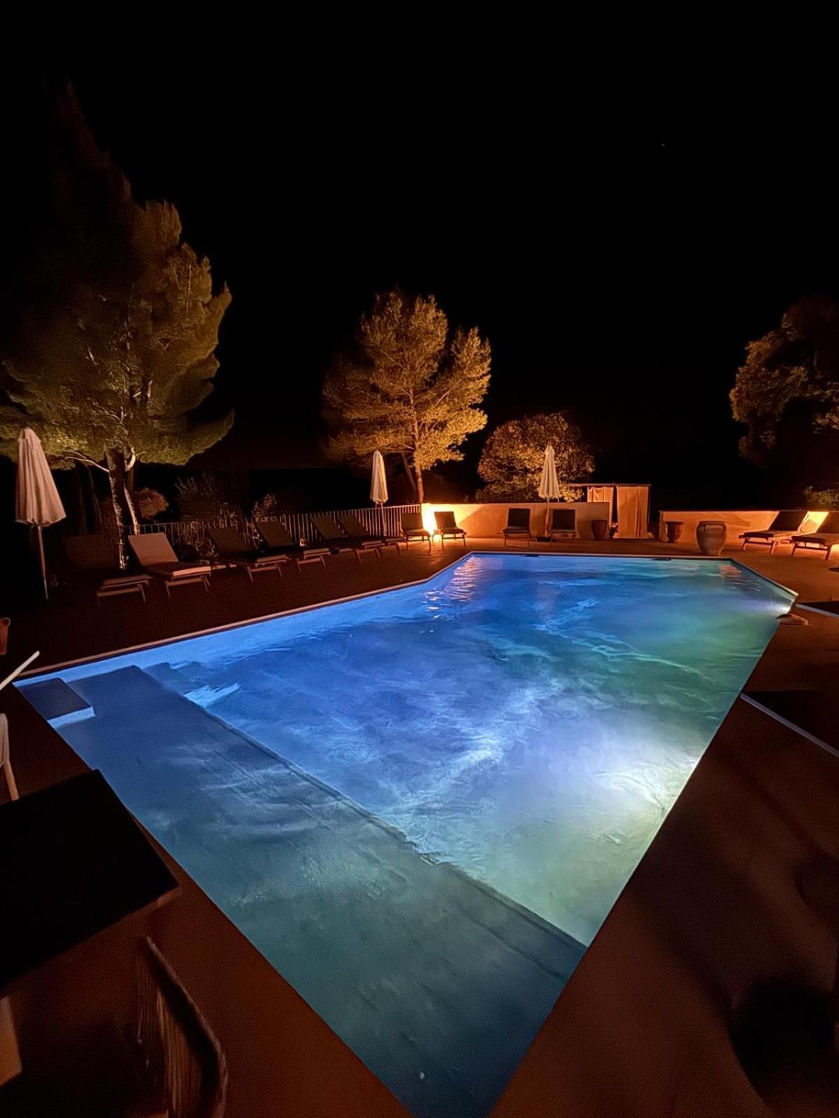 Hotel La Cle Des Champs, Boutique & - De Garrigon 3*