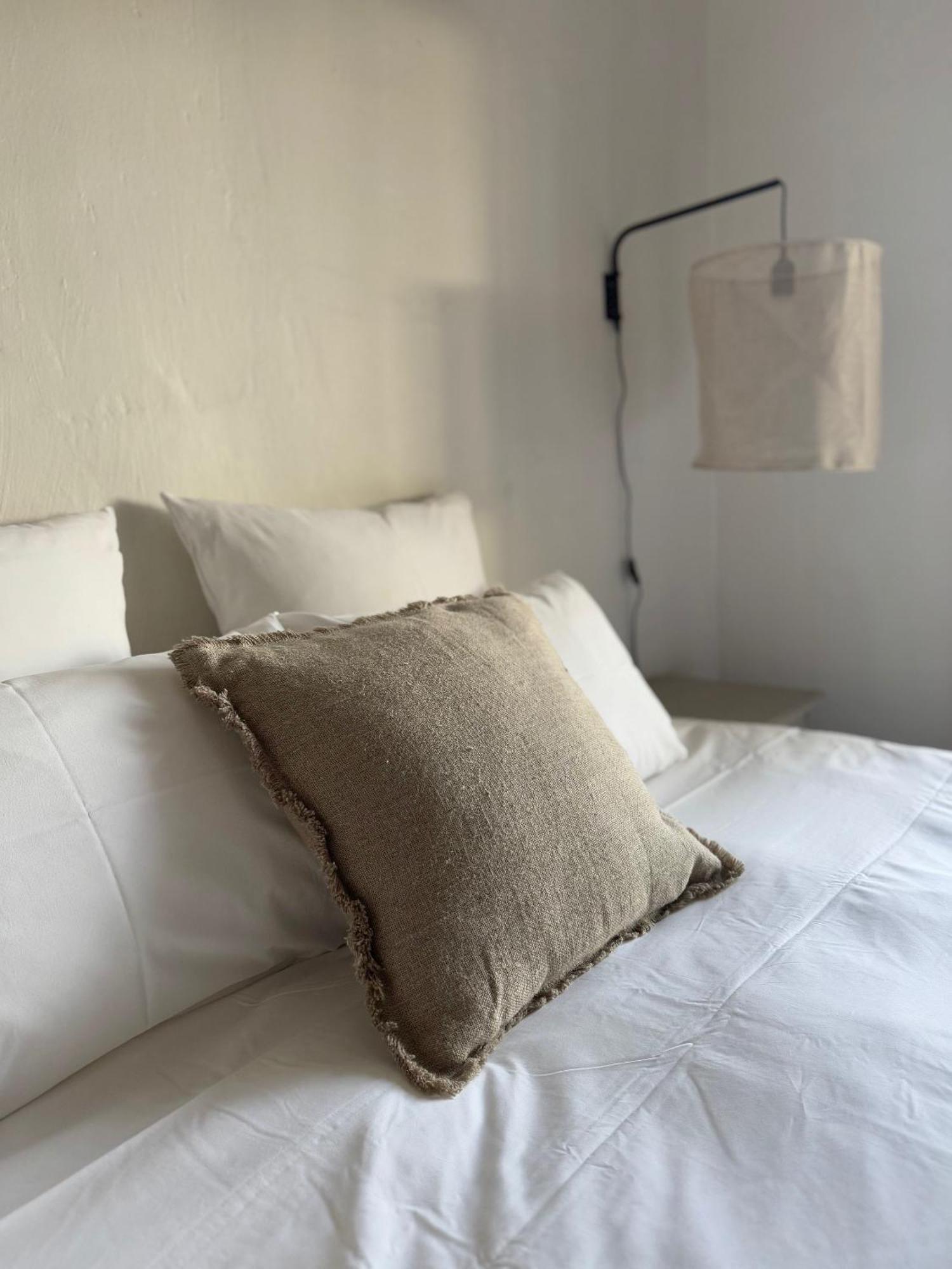 La Cle Des Champs, Boutique & - De Garrigon